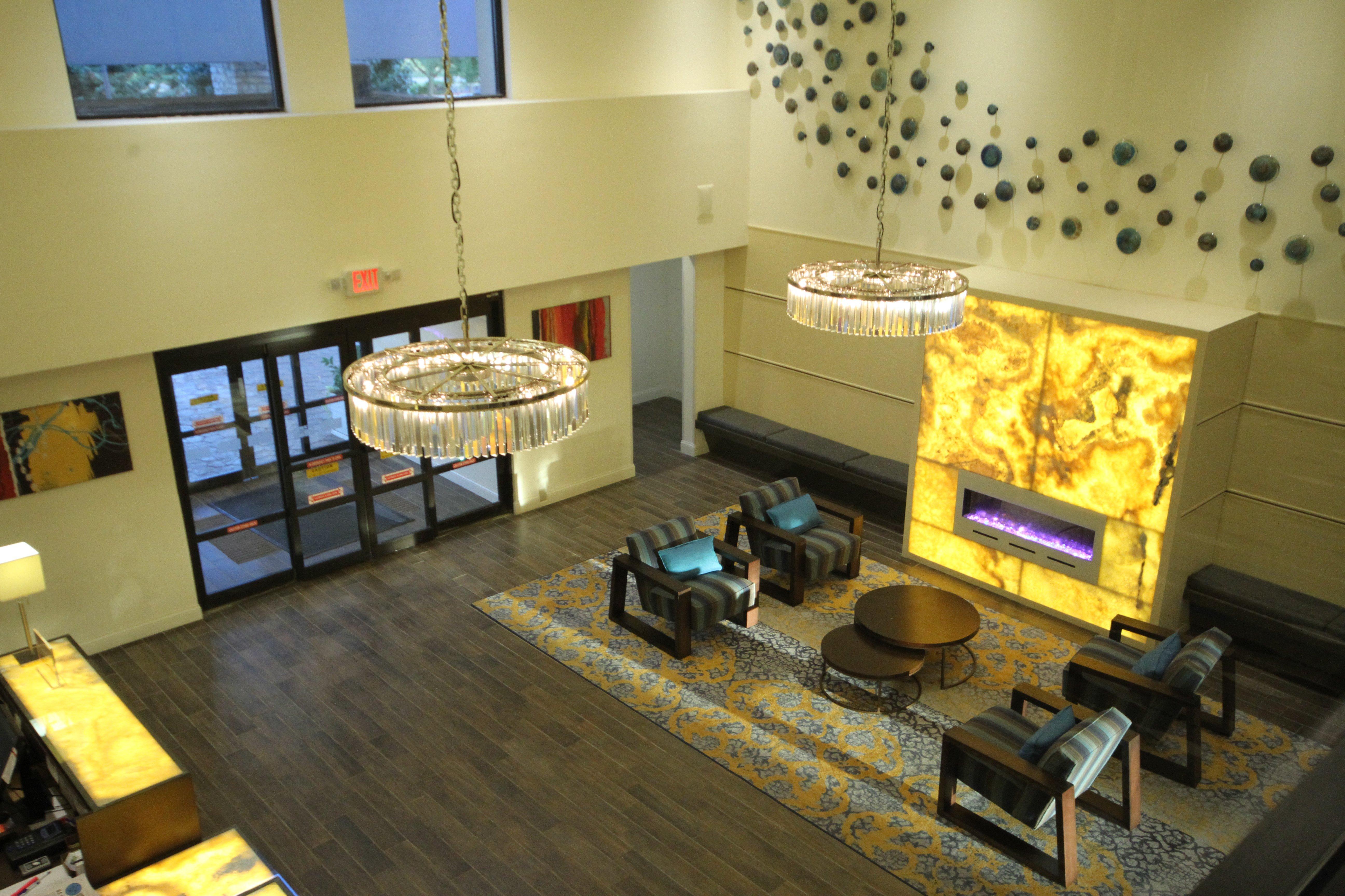 Holiday Inn Express Janesville-I-90 & Us Highway 14 By Ihg Exterior photo