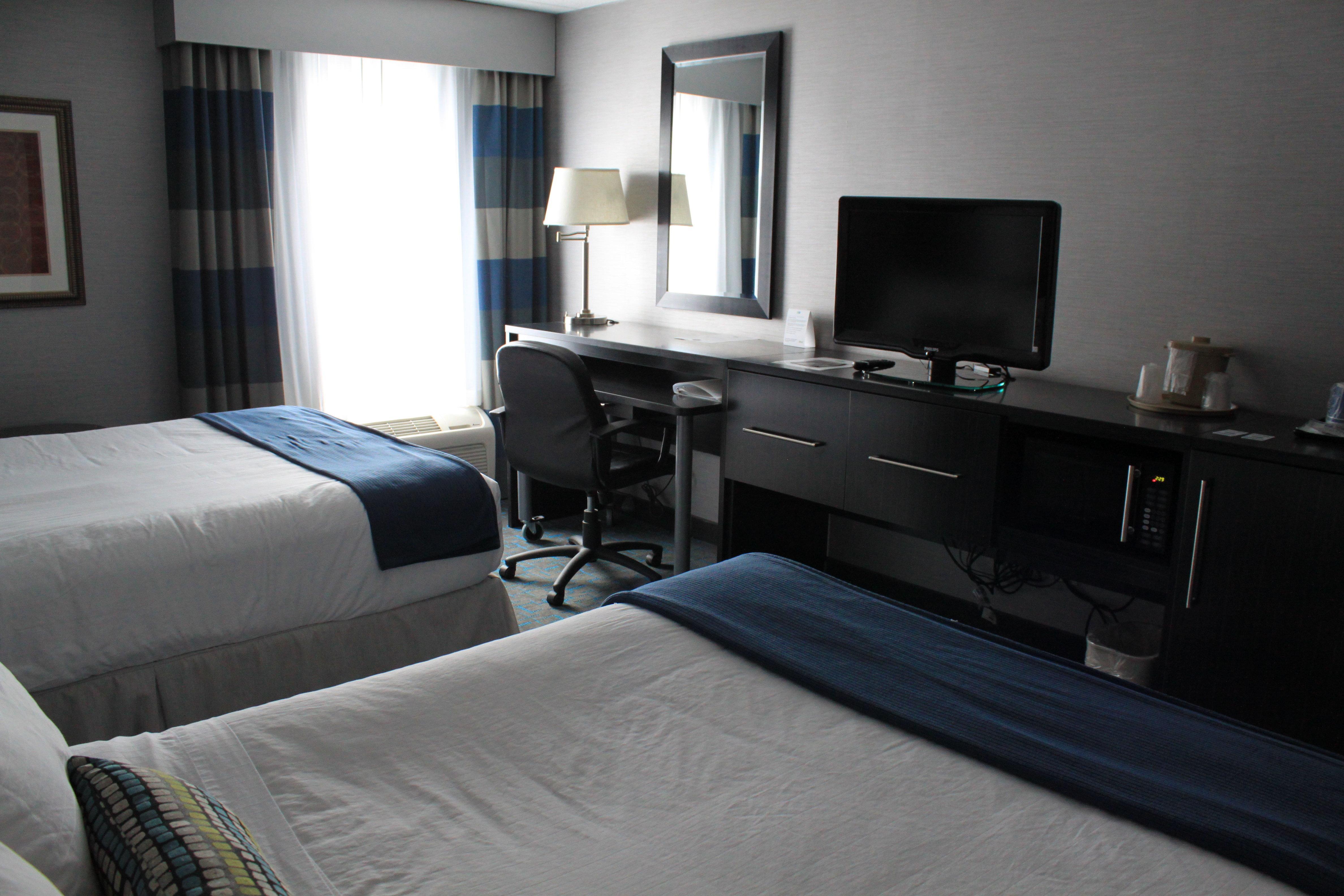 Holiday Inn Express Janesville-I-90 & Us Highway 14 By Ihg Exterior photo