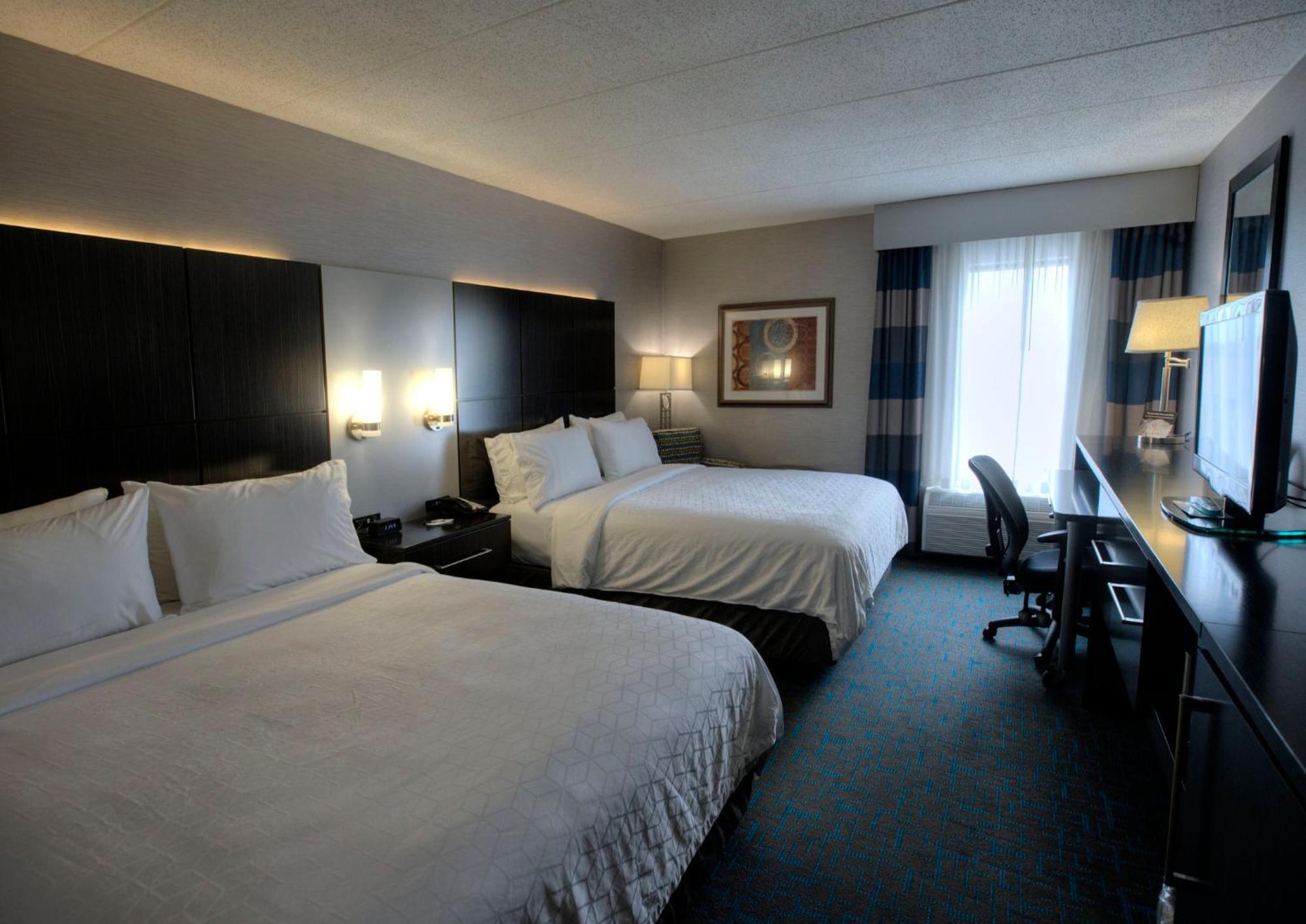 Holiday Inn Express Janesville-I-90 & Us Highway 14 By Ihg Exterior photo